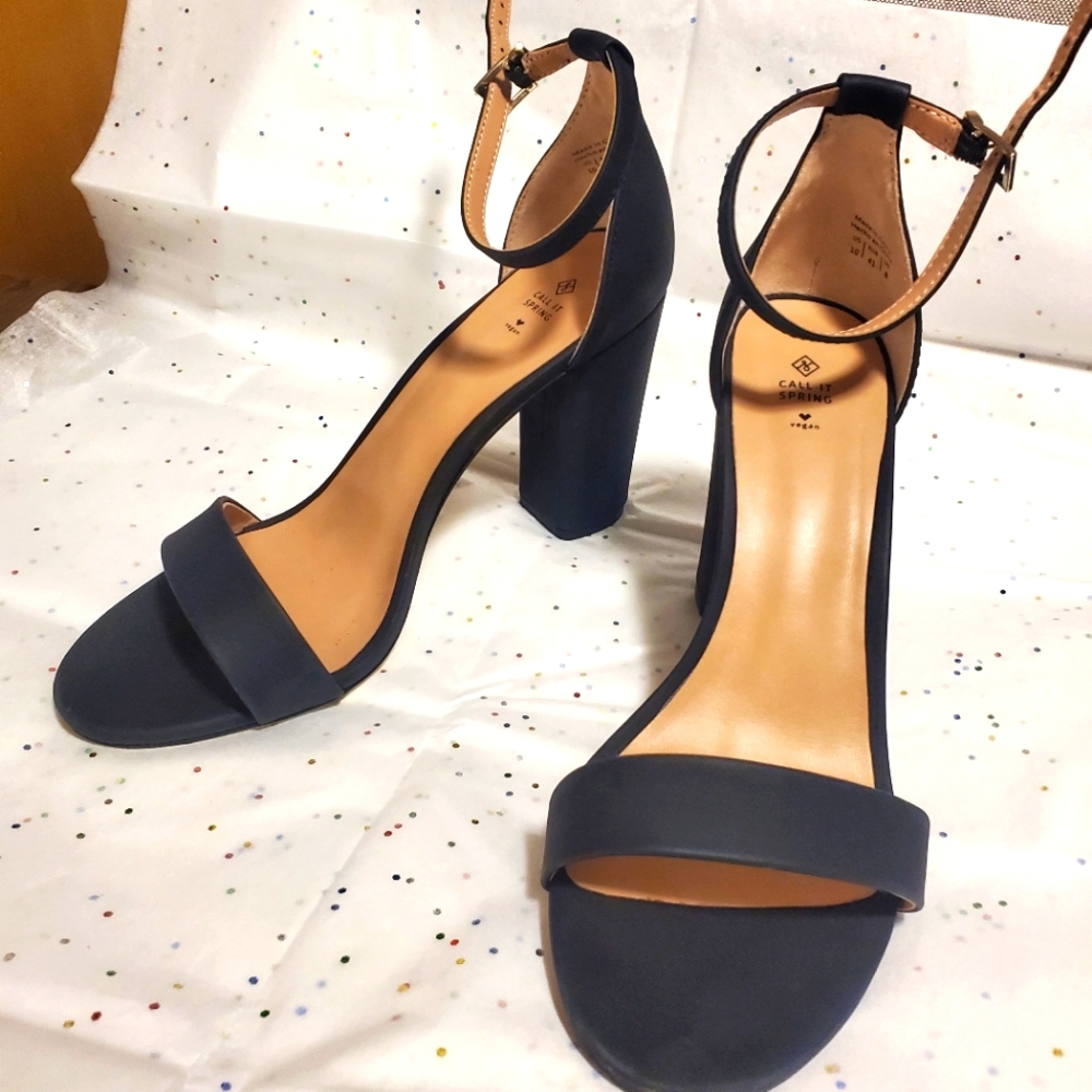 Call it Spring - Black Heels 👠 ♥️